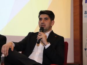 Panel lanturile de aprovizionare Andrei Koszti