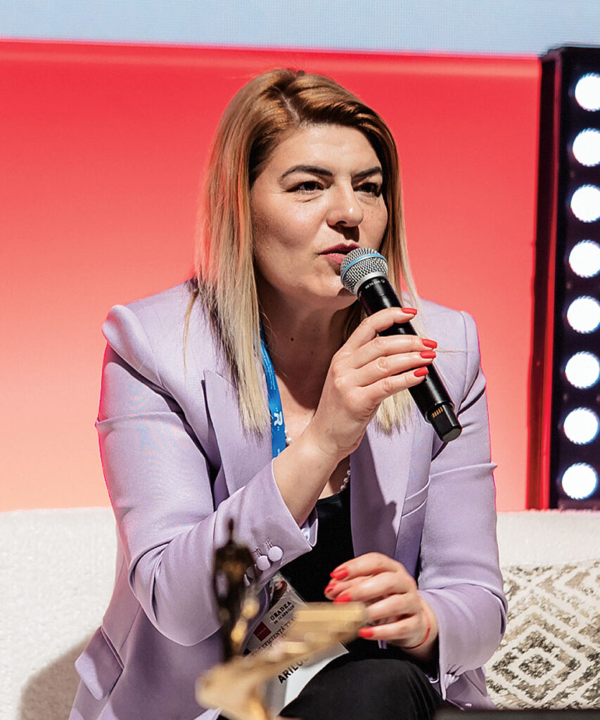 roetransport Andreea Mureseanu vicepresedinte ARILOG ZOE 6523